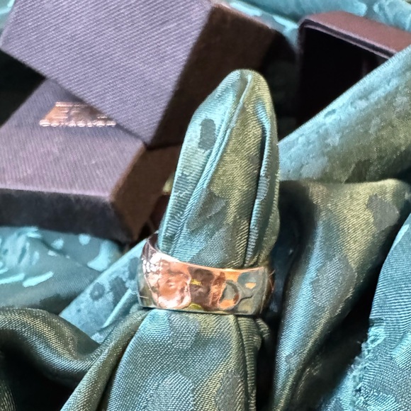 Chunky Italian 14kt Gold Ring - Picture 6 of 11